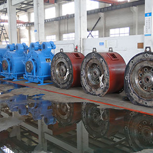 生產中的石油機械